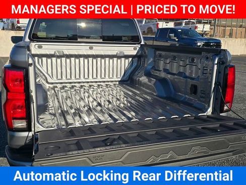 New 2025 Chevrolet Colorado LT w/ LT Convenience Package RWD image 20