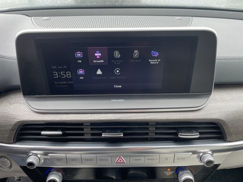 Used 2022 Kia Telluride EX w/ EX Premium Package FWD image 20