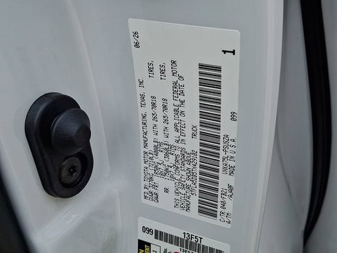 New 2026 Toyota Tundra SR5 AWD/4WD image 10