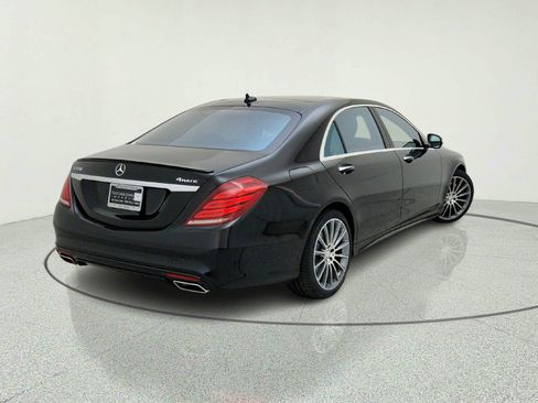 Used 2015 Mercedes-Benz S 550 4MATIC Sedan image 9