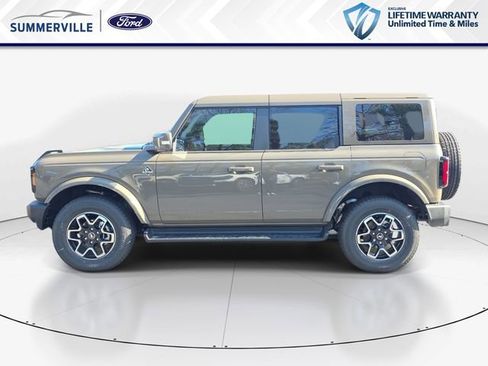 New 2025 Ford Bronco Outer Banks AWD/4WD image 8