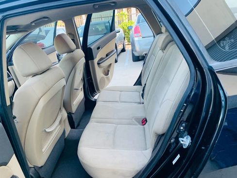 Used 2012 Hyundai Elantra GLS 4dr Wagon w/ Preferred Pkg image 16