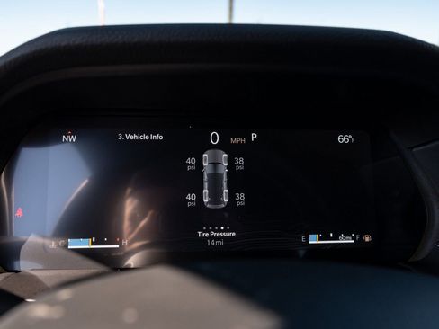 New 2025 Jeep Grand Cherokee Laredo X image 28