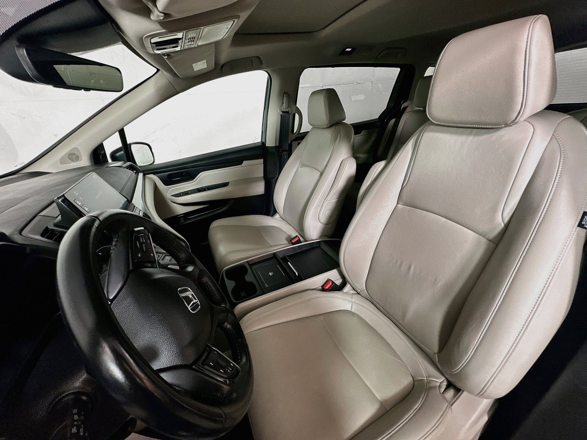 Used 2025 Honda Odyssey EX-L image 19