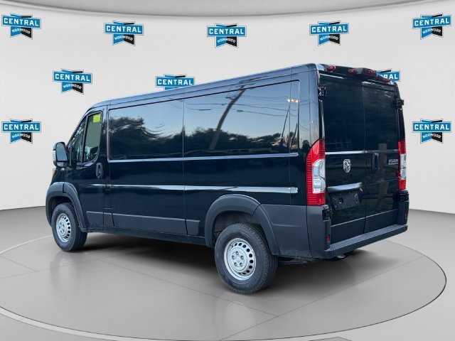 New 2026 RAM ProMaster 2500 w/ Convenience Group FWD image 3