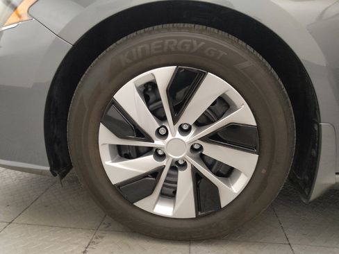 Used 2024 Nissan Altima 2.5 S FWD image 31