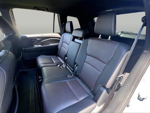 Certified 2024 Honda Passport Black Edition image 53