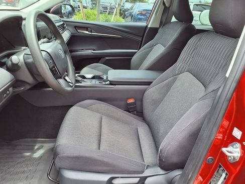 Used 2025 Toyota Camry LE FWD image 23