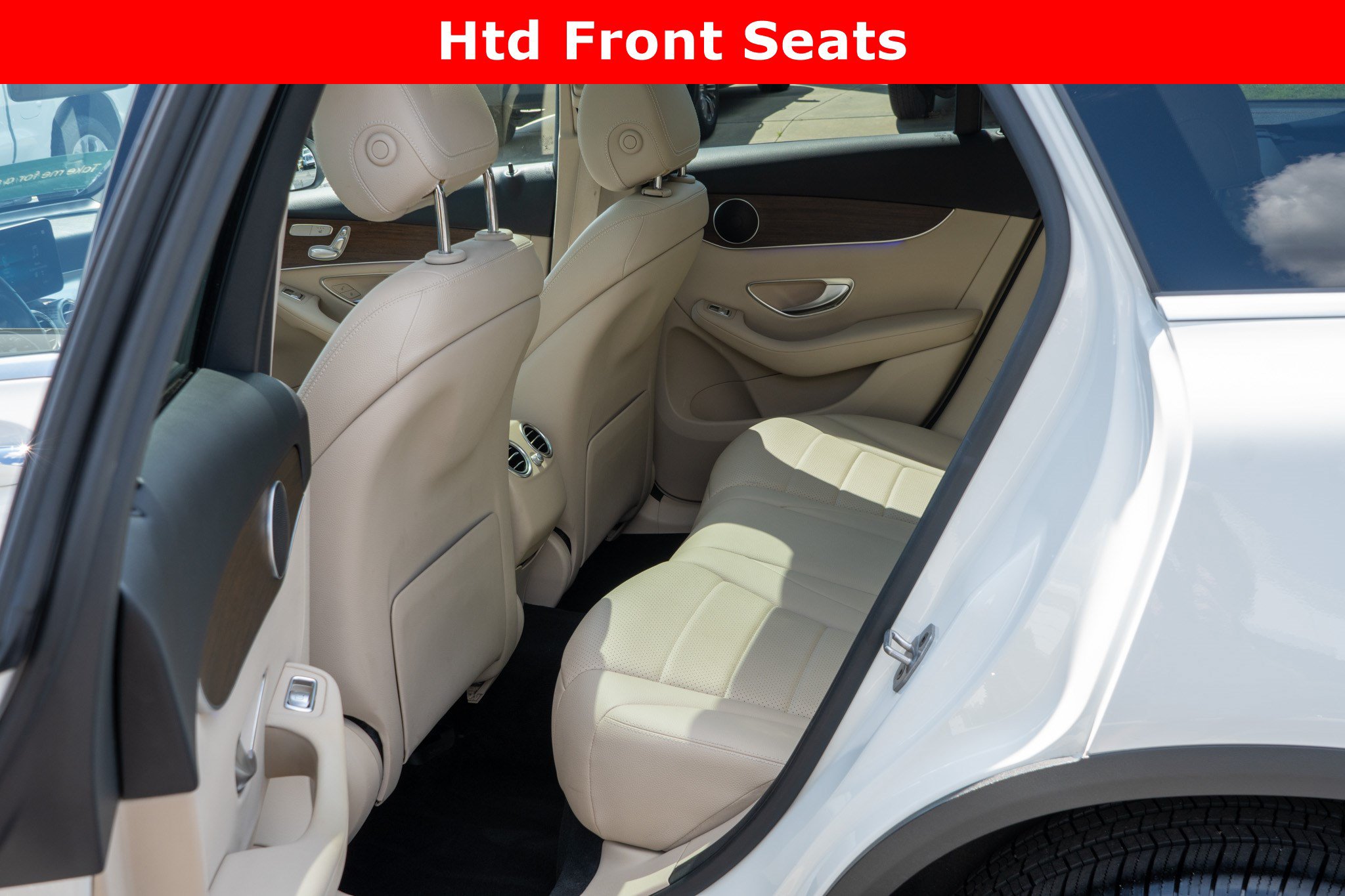 Used 2022 Mercedes-Benz GLC 300 4MATIC image 30