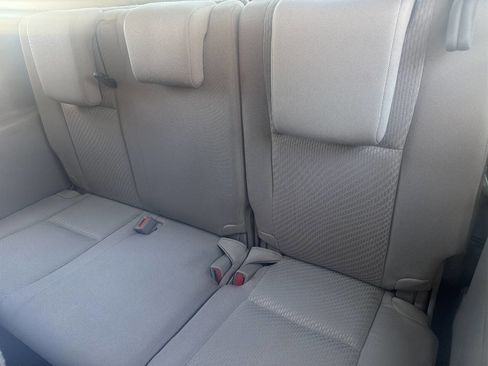 Used 2015 Toyota Highlander LE FWD image 14