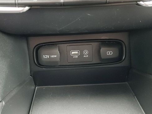 Used 2020 Hyundai Santa Fe SE image 23