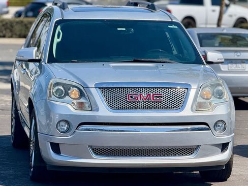 Used 2012 GMC Acadia Denali image 28