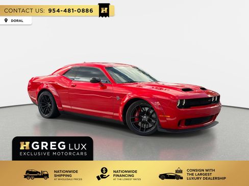 Used 2023 Dodge Challenger SRT Hellcat RWD image 1
