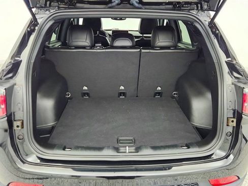 Used 2023 Jeep Compass Trailhawk AWD/4WD image 21