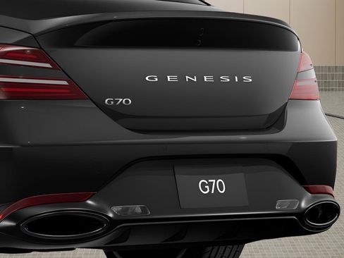 New 2026 Genesis G70 2.5T Prestige image 15