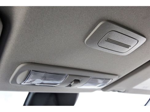 Used 2023 Nissan Frontier SV w/ Technology Package image 24