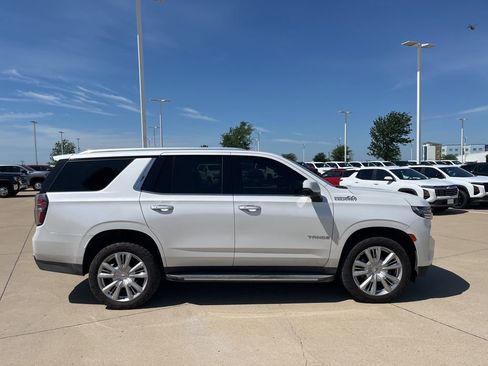 Used 2021 Chevrolet Tahoe High Country AWD/4WD image 6