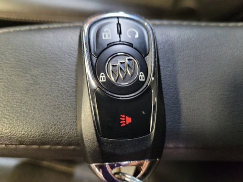 Used 2022 Buick Encore Preferred w/ Safety Package FWD image 32