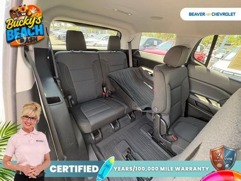 Used 2022 GMC Acadia SLE w/ Driver Convenience Package FWD image 23