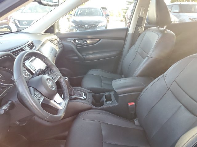 Used 2017 Nissan Rogue SL AWD/4WD image 17