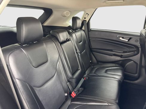 Used 2022 Ford Edge Titanium AWD/4WD image 43