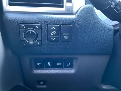 Used 2022 Lexus GX 460 Premium w/ Premium Plus Package AWD/4WD image 18