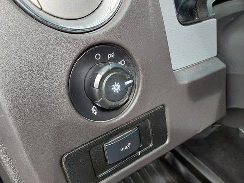 Used 2012 Ford F150 XLT w/ XLT Chrome Pkg AWD/4WD image 17