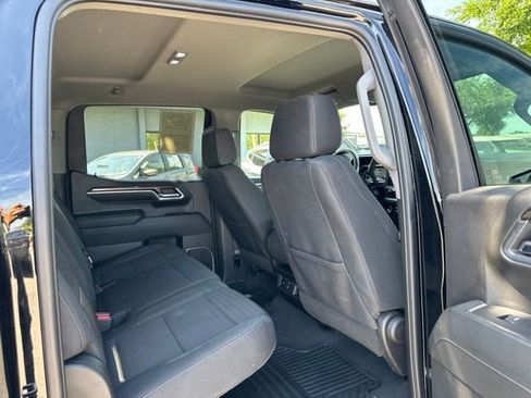 Used 2023 Chevrolet Silverado 1500 LT w/ Protection Package AWD/4WD image 16