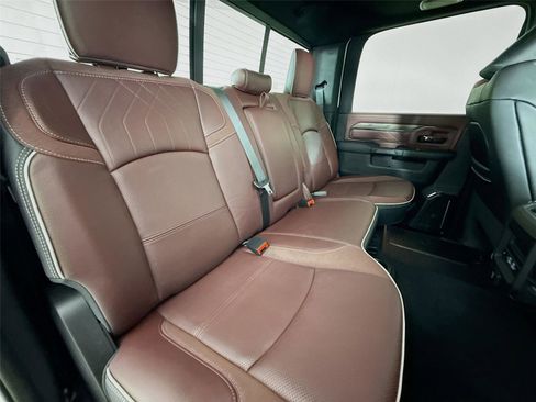 Used 2025 RAM 2500 Limited image 15