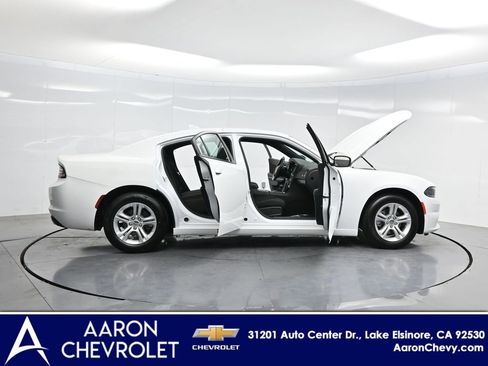 Used 2023 Dodge Charger SXT image 3