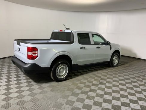 New 2026 Ford Maverick XL image 7