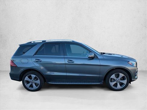 Used 2017 Mercedes-Benz GLE 350 w/ Premium 2 Package image 4