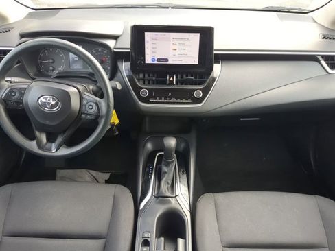 Used 2023 Toyota Corolla LE image 14