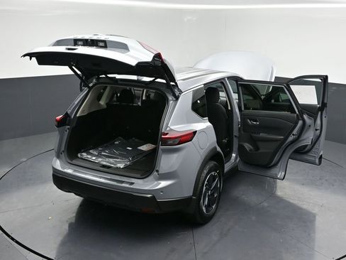 New 2026 Nissan Rogue SV w/ Cold Weather Package image 35