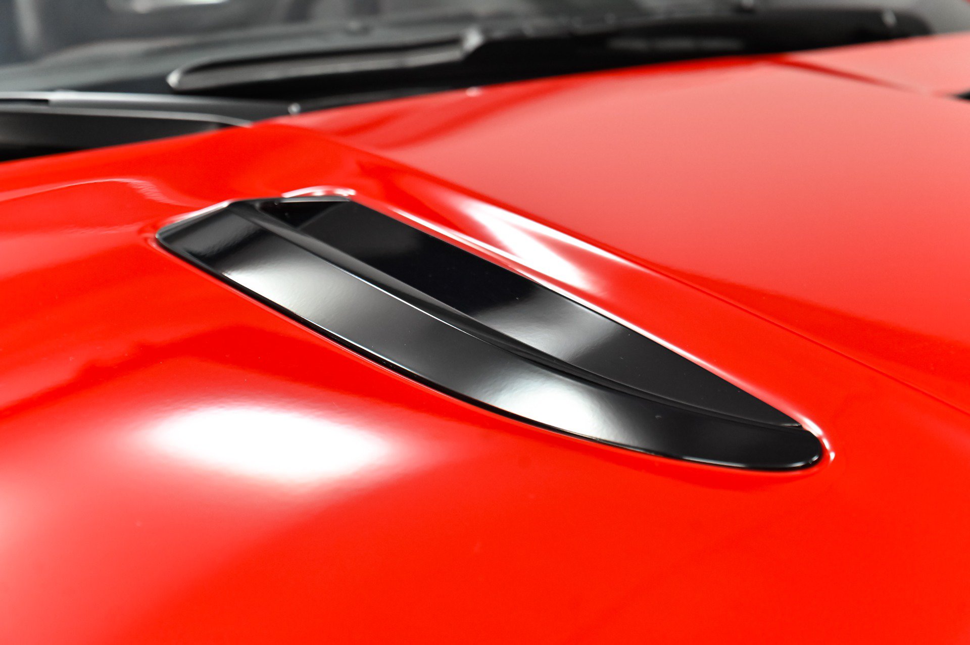 Used 2020 Jaguar F-TYPE Convertible RWD image 15