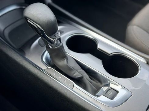 Certified 2025 Chevrolet Malibu LT image 17