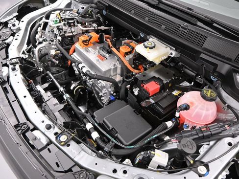 New 2026 Chevrolet Equinox EV LT w/ LPO, Blackout Package AWD/4WD image 55