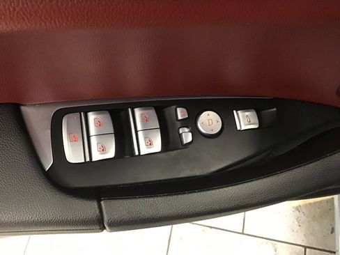 Used 2023 BMW X4 M40i w/ Premium Package image 27