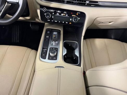 Used 2025 INFINITI QX60 Pure image 17