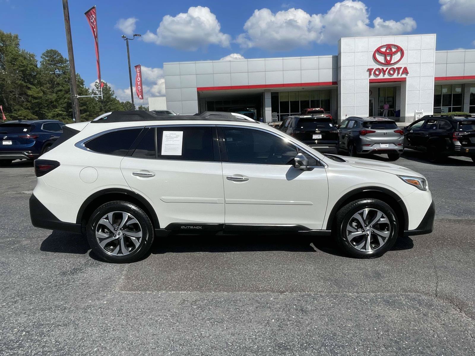 Used 2021 Subaru Outback Touring XT AWD/4WD image 2
