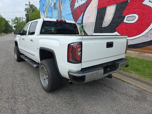 Used 2018 GMC Sierra 1500 SLT w/ Texas SLT Premium Package AWD/4WD image 5