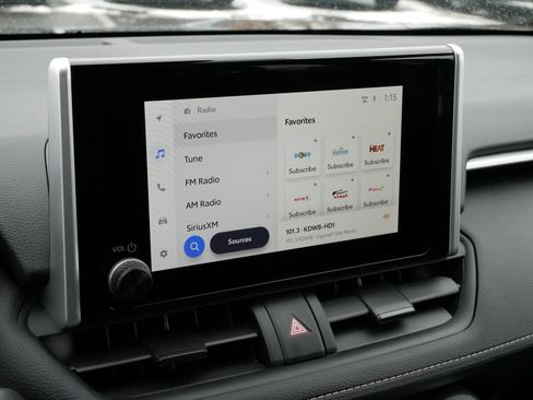 Used 2025 Toyota RAV4 LE image 22