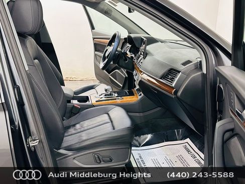 Certified 2023 Audi Q5 2.0T Premium Plus w/ Premium Plus Package AWD/4WD image 10