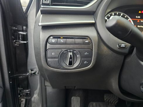 Used 2023 INFINITI QX55 Essential image 29