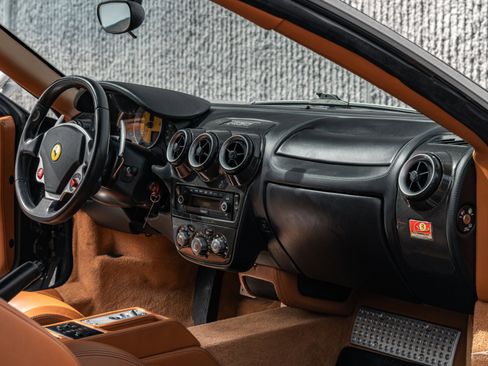 Used 2007 Ferrari F430 Coupe image 2