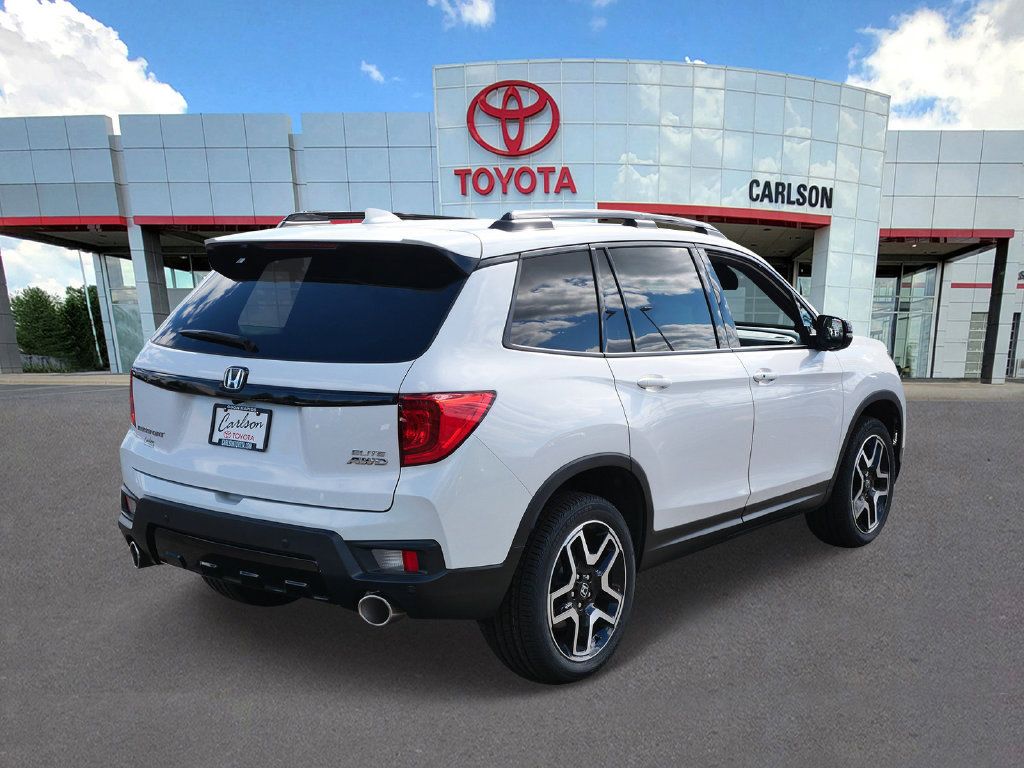 Used 2023 Honda Passport Elite image 5