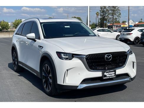 Used 2024 MAZDA CX-90 Plug-In Hybrid w/ Premium Pkg AWD/4WD image 9