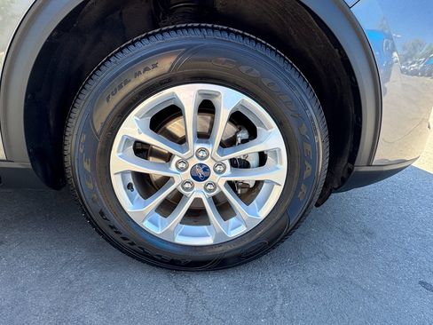 Used 2022 Ford Escape SE w/ Convenience Package image 13