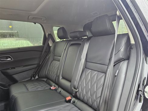 New 2026 Nissan Rogue Platinum image 14