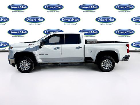 Used 2023 Chevrolet Silverado 2500 LTZ w/ LTZ Convenience Package image 4